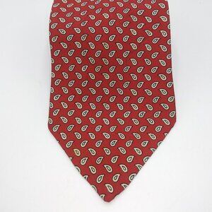 Carriage Trade LTD Tie